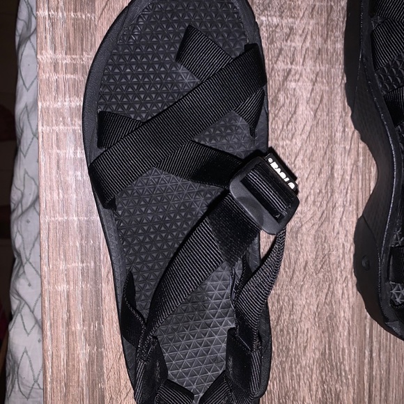 Vintage Men’s Black Teva Sandals with toe loop - Picture 11 of 11